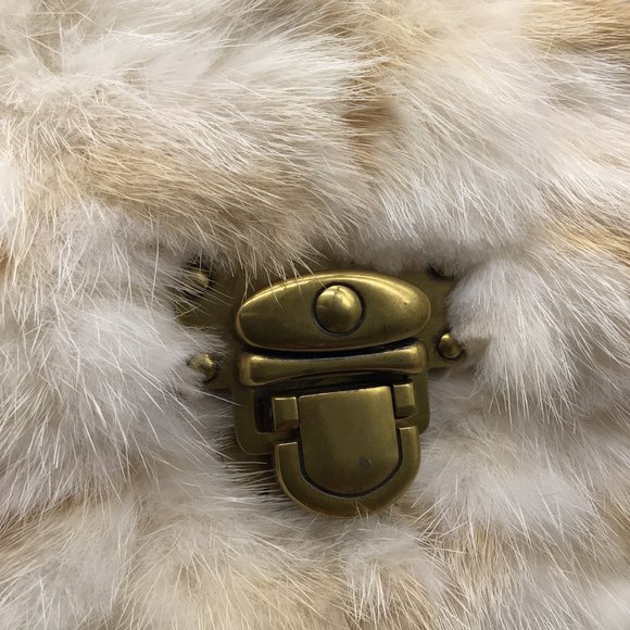 Marc Jacobs Cream Rabbit Fur Clutch - Picture 10 of 10